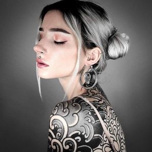 Ask & Embla snake and winged gold earrings